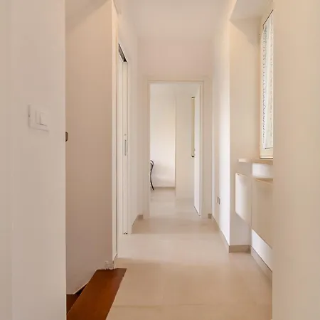 Sotto La Quercia - Welchome *