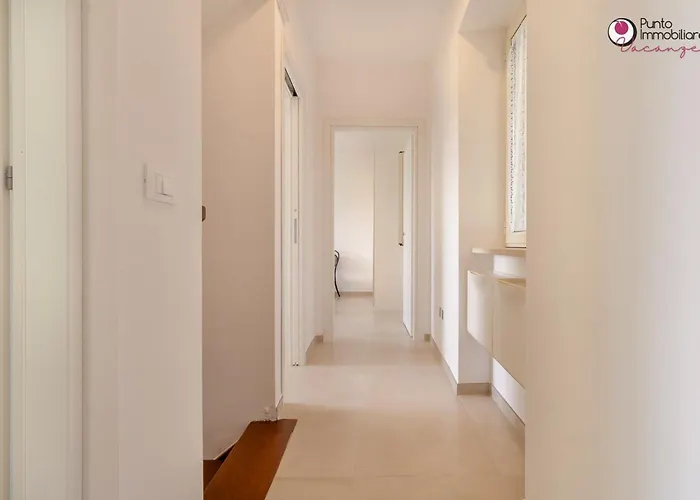 Sotto La Quercia - Welchome *