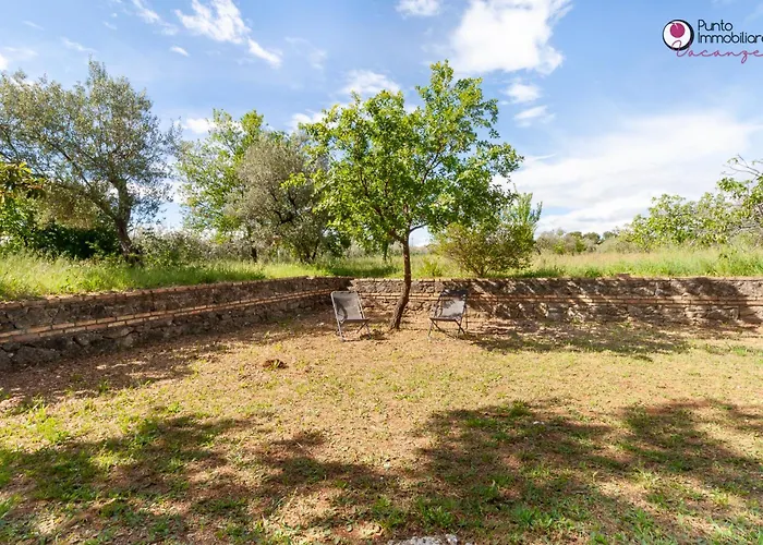 Sotto La Quercia - Welchome * Λαντσιάνο